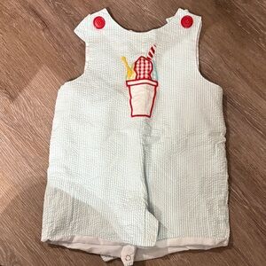 Charming Seersucker Bodysuit with Ice Cream/Snowball Design